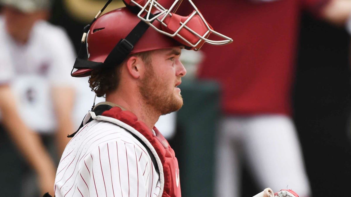 Alabama baseball avoids sweep with upset victory over No. 1 Texas A&M on Saturday