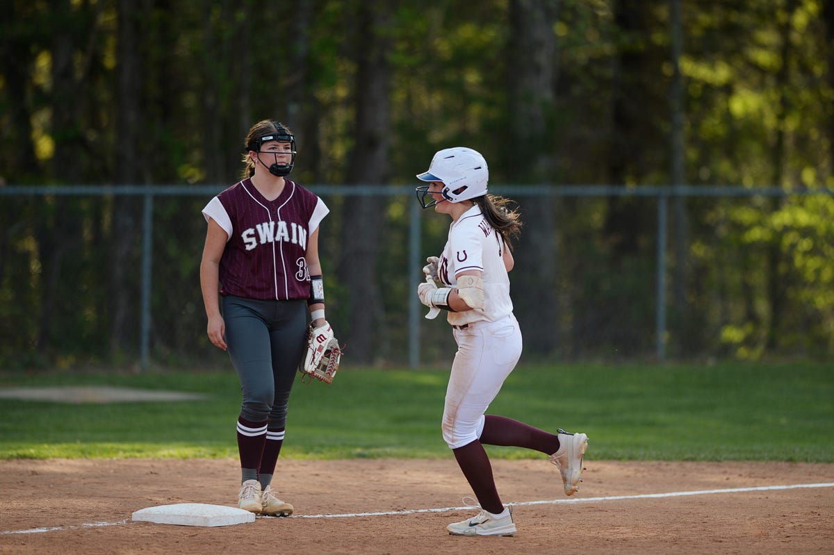VOTE: Who should be the WNC softball regular season player of the year?