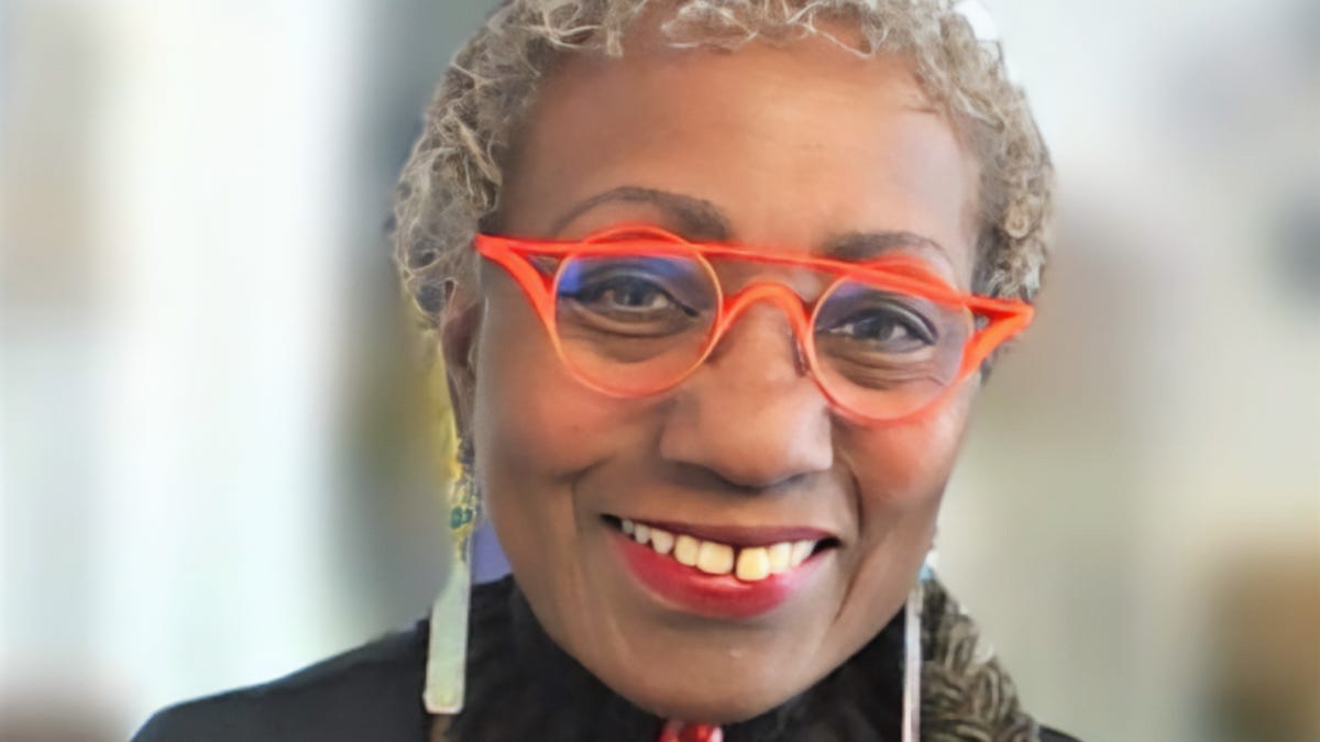 The History Museum picks Dé Bryant for 2024 African American Legacy Award
