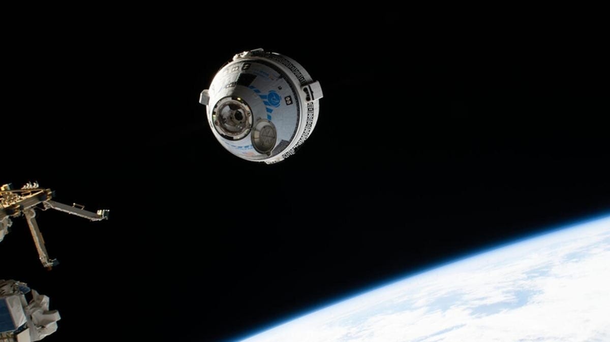 NASA民間乗組員の比較ボーイング・スターライナーとスペースXドラゴン