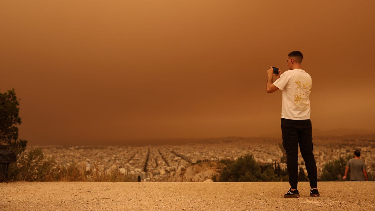 Greece Weather Dust