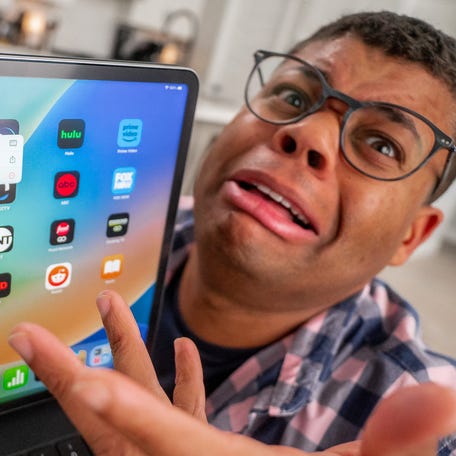 Lower monthly reoccurring bills with these budgeting tips.