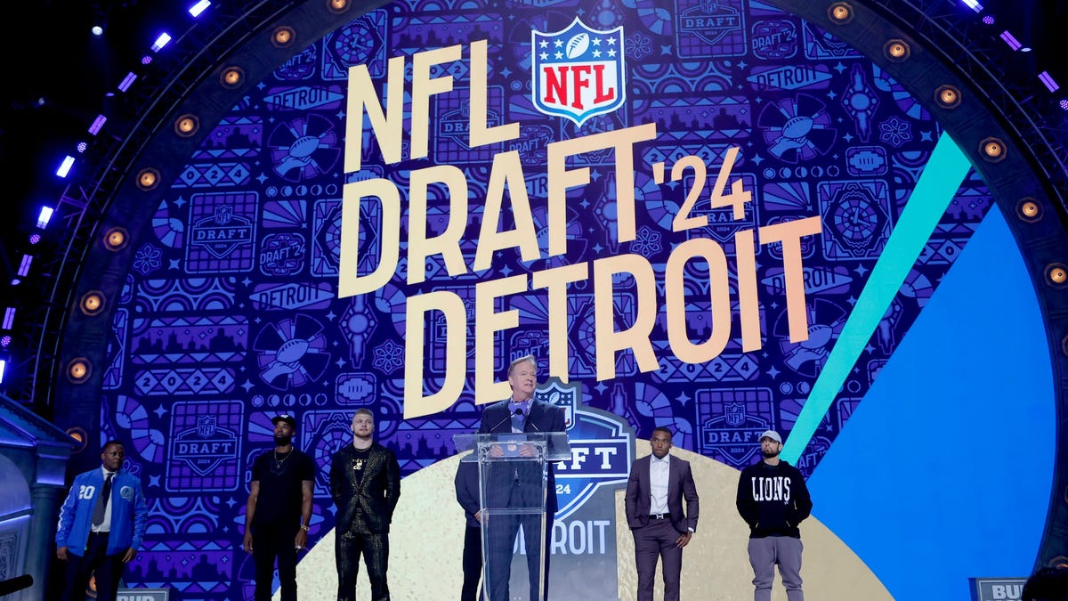 NFL draft grades: Breaking down every pick from second and third round