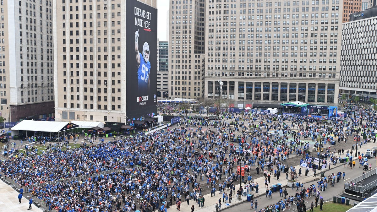700,000 and counting: Detroit sets 3-day NFL Draft attendance record