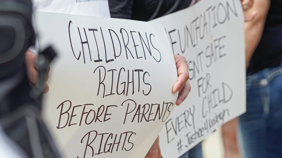 Should DCS, schools be able to keep information from parents? Indiana Senate bill says no Should DCS, schools be able to keep information from parents? Indiana Senate bill says no