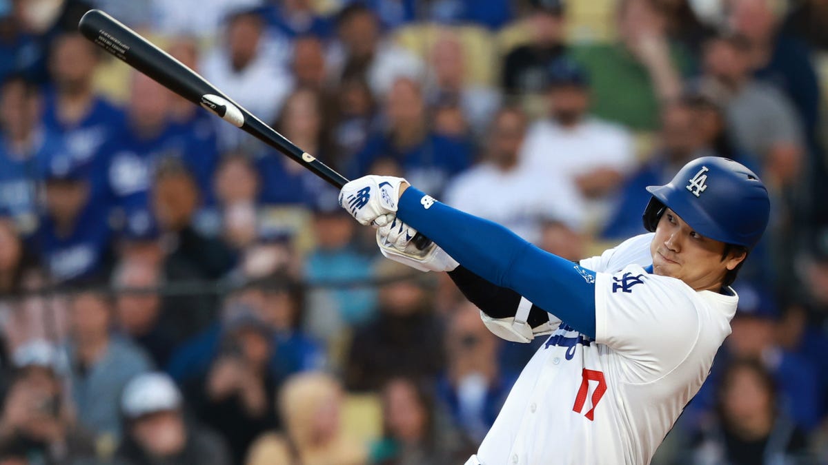 Shohei Ohtani hits HR in LA Dodgers’ win over Miami Marlins