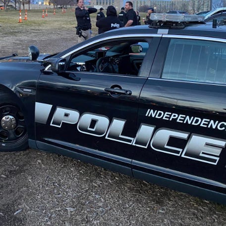 The Independence Police Department arrested Ronnie Wiggs on a second-degree murder charge after they say he admitted strangling his ailing wife in a hospital bed on May 3, 2024, because he reportedly could not afford to pay for her medical care.