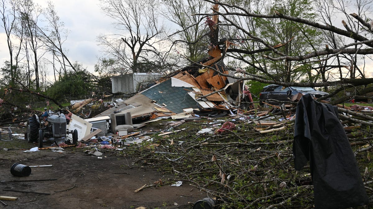 Michigan tornado damages FedEx facility, trapping workers; more severe weather on the way