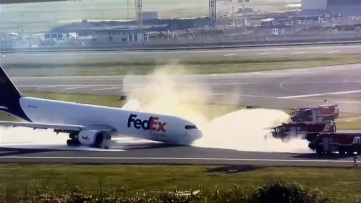 Watch the moment a FedEx plane lands on its nose after the landing gear malfunctions
