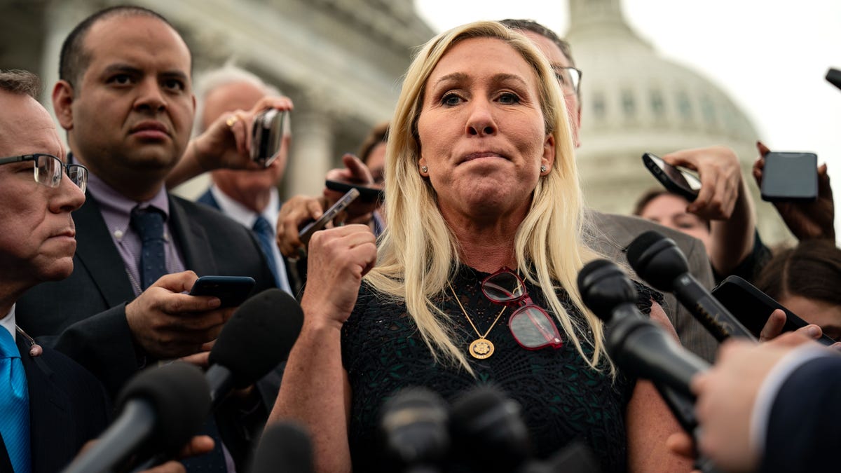 Marjorie Taylor Green fails to dismiss Mike Johnson amid cheers Marjorie Taylor Green fails to dismiss Mike Johnson amid cheers