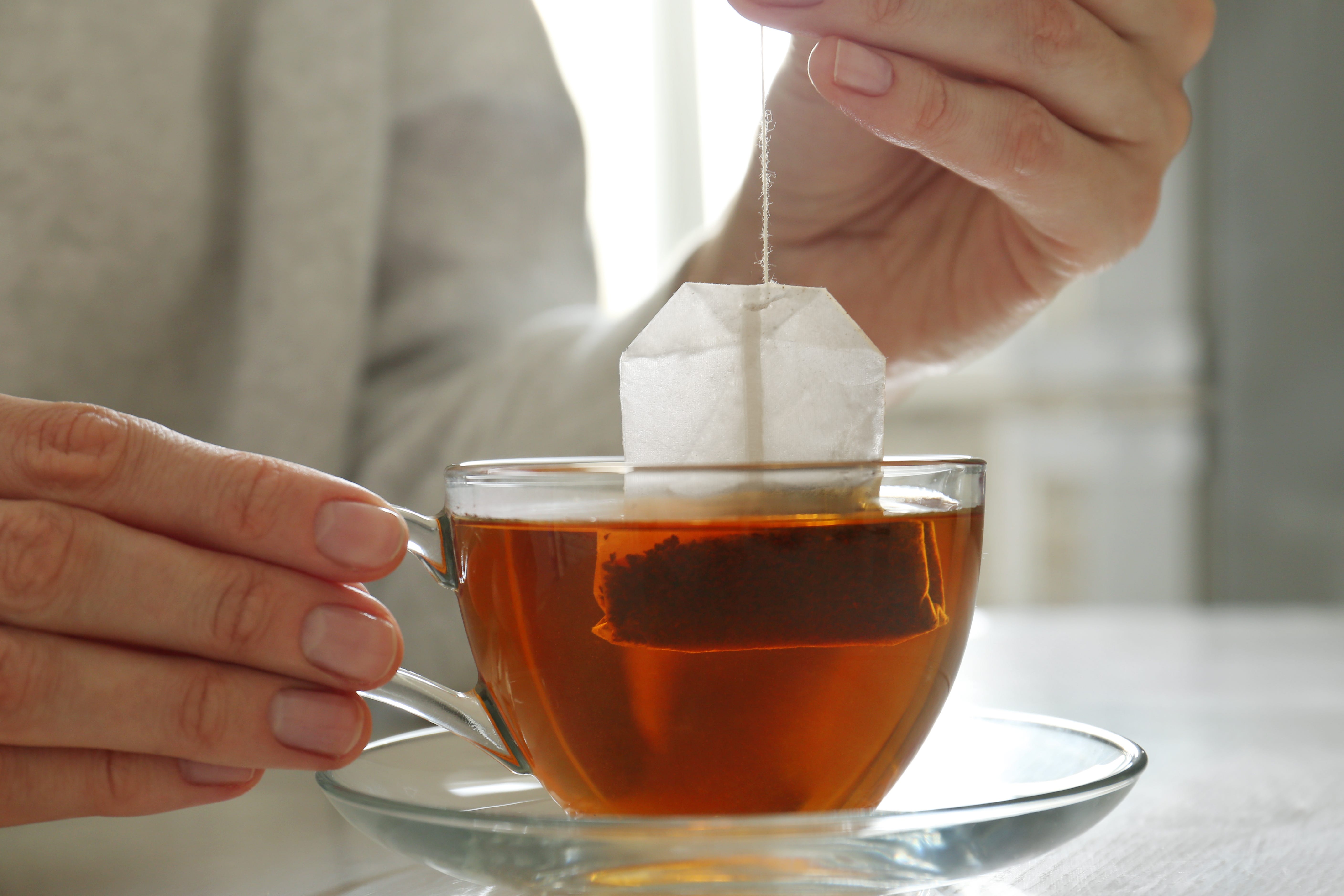 Does tea actually dehydrate you? Here's what the experts say.