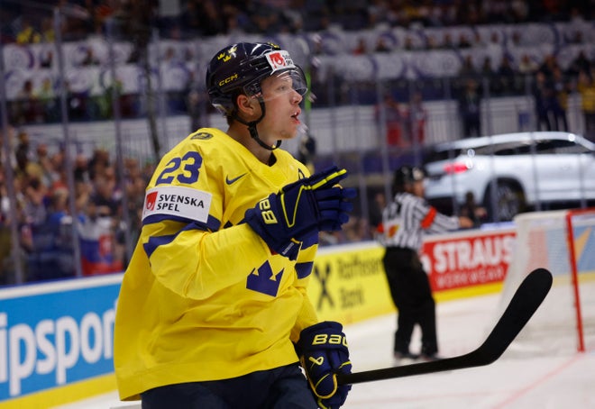 Detroit Red Wings at Worlds: Lucas Raymond's Sweden tops Alex Lyon's USA