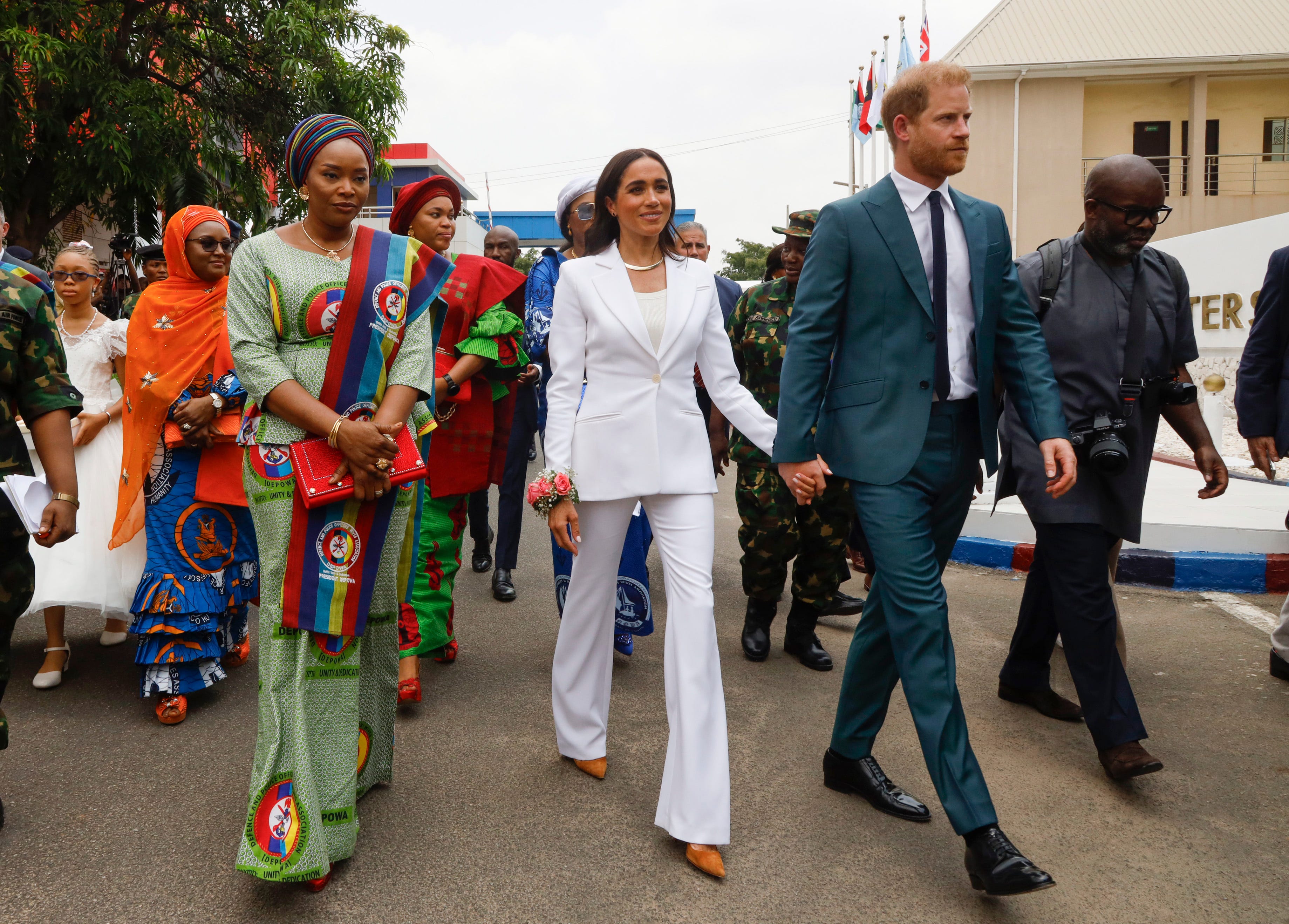 ABUJA, NIGERIA - MAY 10: (EDITORIAL USE ONLY) Prince Harry, Duke of Sussex and Meghan, Duchess of Sussex meet with the Chief of Defence Staff of Nigeria at the Defence Headquarters in Abuja on May 10, 2024 in Abuja, Nigeria. (Photo by Andrew Esiebo/Getty Images for The Archewell Foundation) ORG XMIT: 776115263 ORIG FILE ID: 2152361055