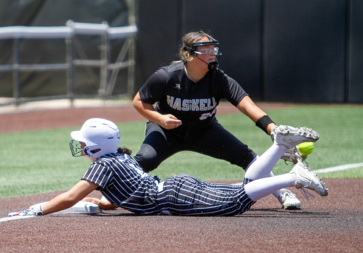 Haskell Softball Forces Decisive Game Three in Regional Semifinals by Dominating Forsan in Game Two