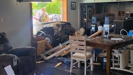 Police pursuit spans 40 miles, ends with crash into Streator building