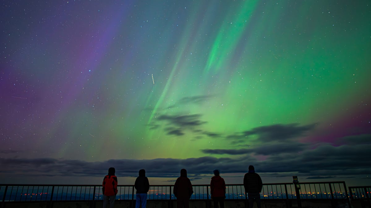 Northern lights may be visible in NH, Maine tonight. See map, odds, forecast Northern lights may be visible in NH, Maine tonight. See map, odds, forecast