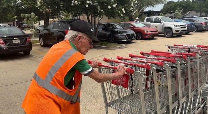 Dillon McCormick, a 90-year-old U.S. Air Force veteran who has worked at Winn-Dixie for 23 years.