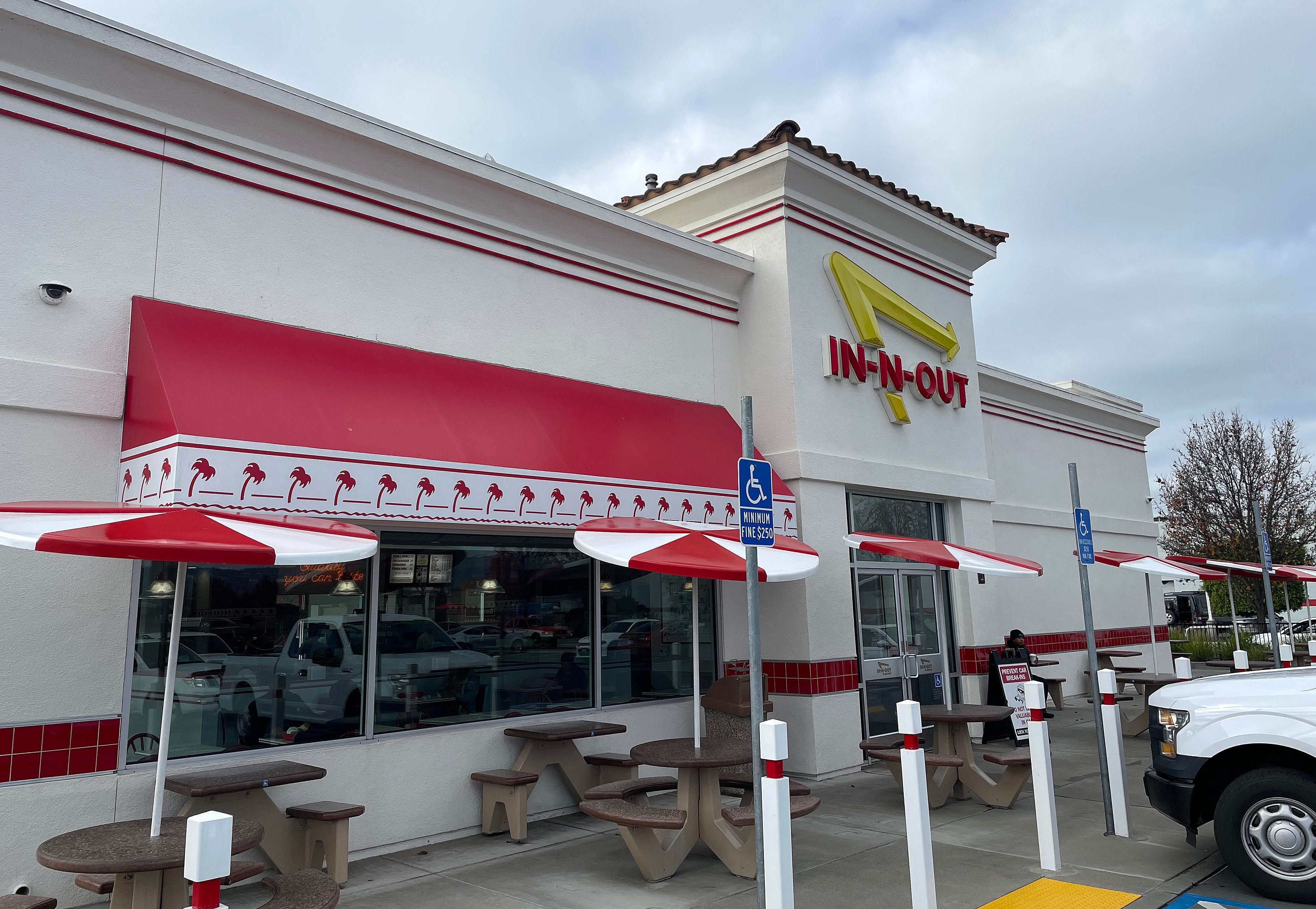 An exterior view of an In-N-Out Burger restaurant on January 23, 2024 in Oakland, California.