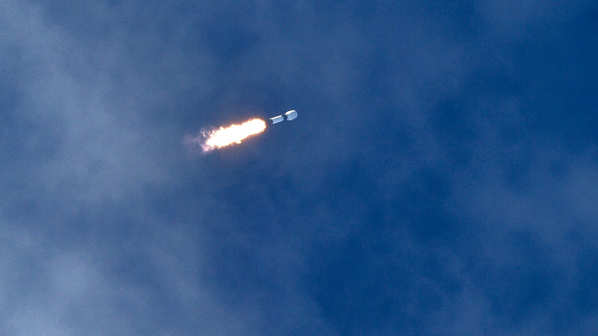 SpaceX to launch delayed Starlink 10-2 mission from Cape Canaveral, Florida SpaceX to launch delayed Starlink 10-2 mission from Cape Canaveral, Florida