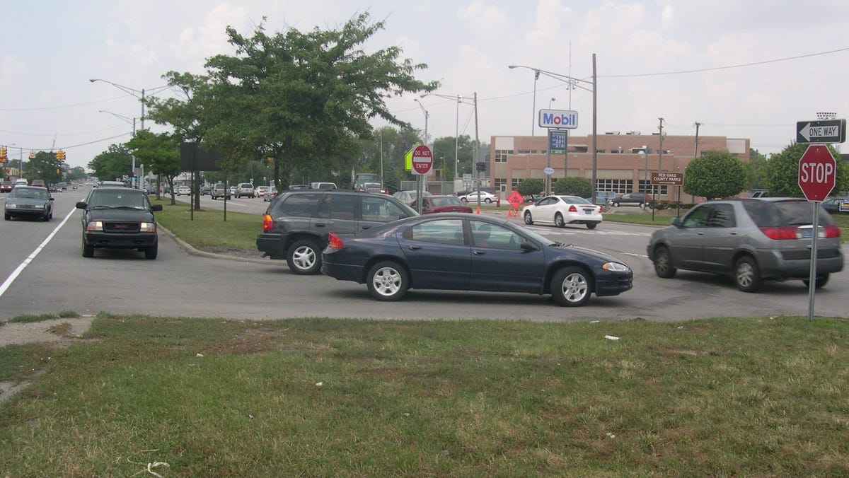 Michigan Lefts aren’t new, but visitors might not understand them Michigan Lefts aren’t new, but visitors might not understand them