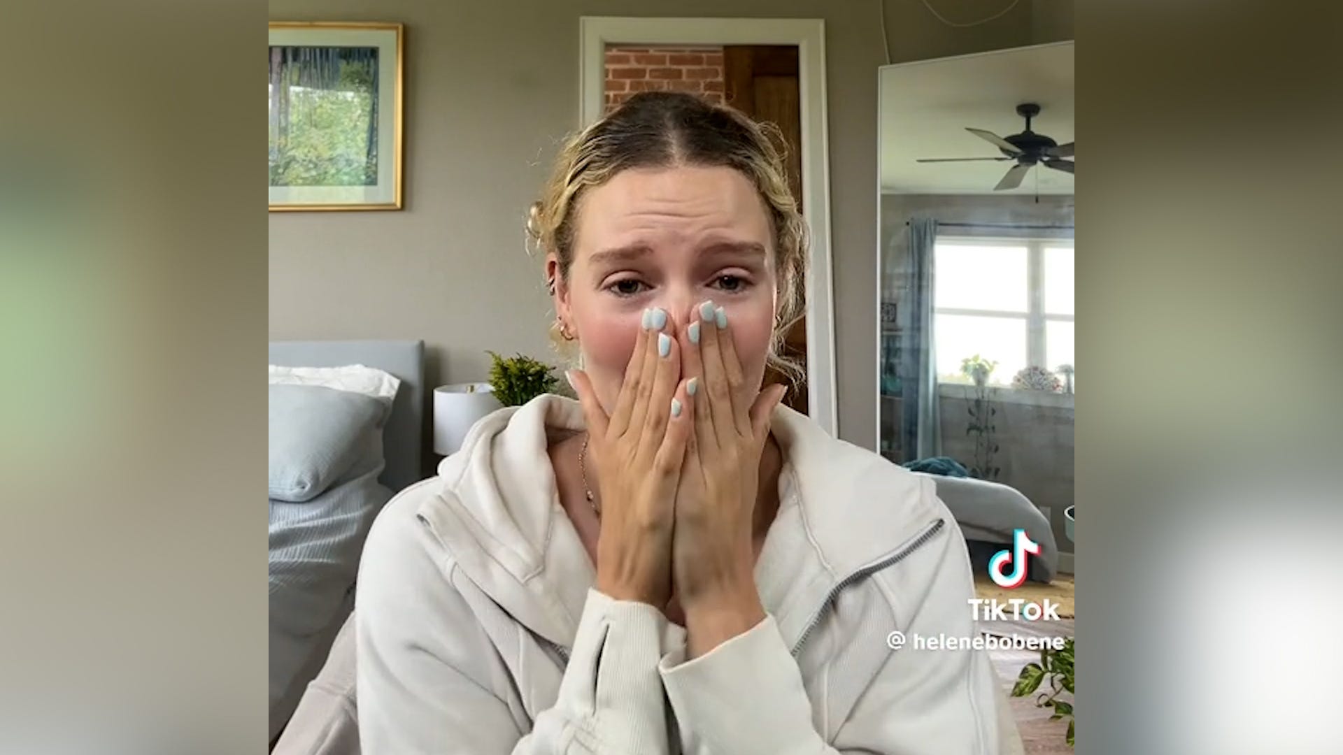 Kind voicemail from total stranger changed everything for this woman