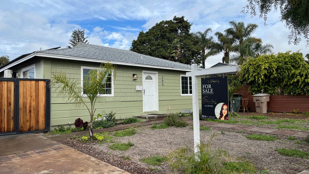 Mehr als 200 Städte verfügen über Einsteigerhäuser im Wert von 1 Million US-Dollar Mehr als 200 Städte verfügen über Einsteigerhäuser im Wert von 1 Million US-Dollar