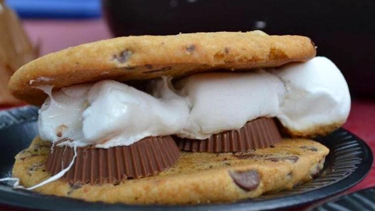 Google Doodle is celebrating s’mores today. Here’s why Google Doodle is celebrating s’mores today. Here’s why