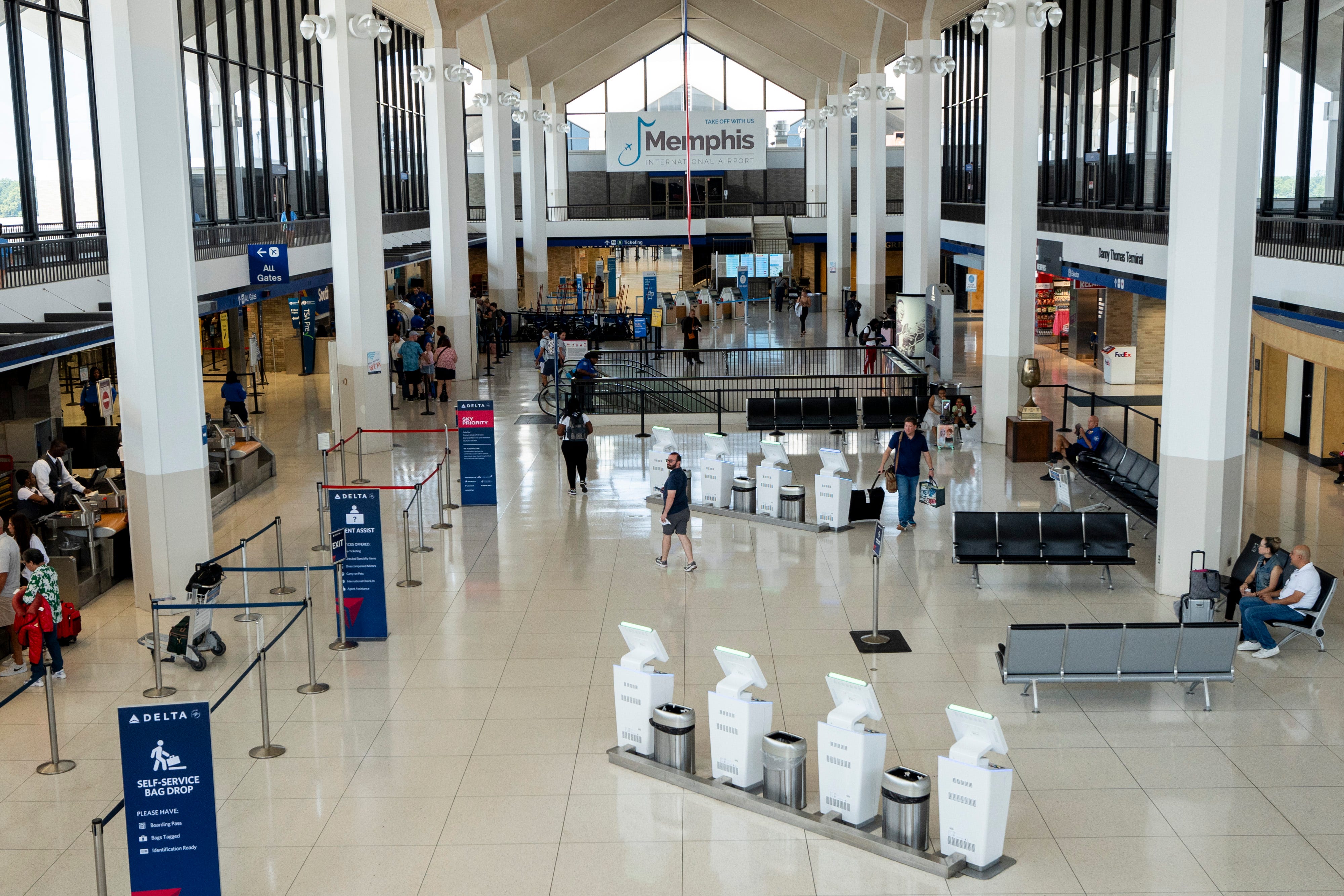 Travel tips for Memphis International Airport during fall break 2025