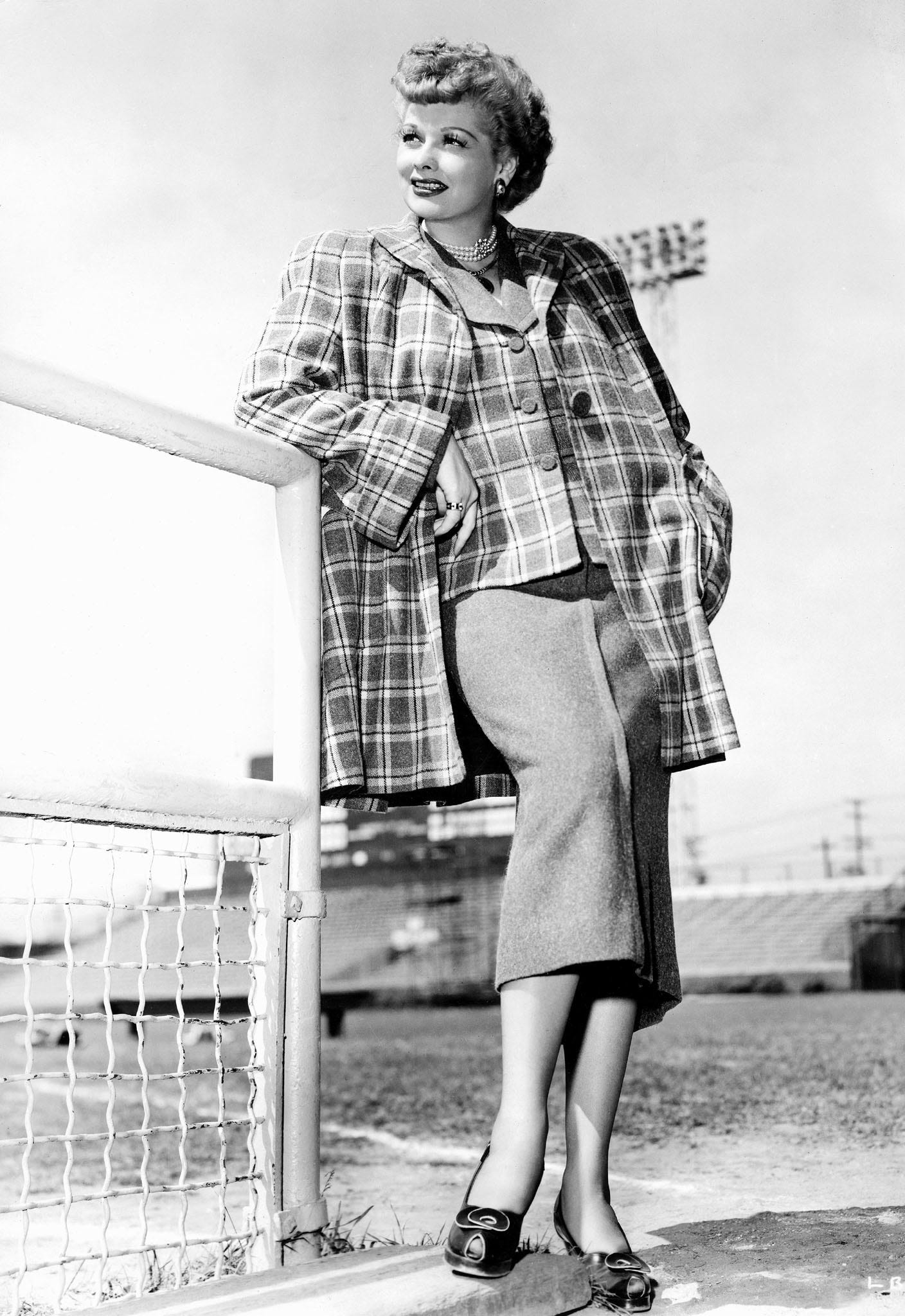 (FILES) This file photo taken on June 17, 1949 shows Lucille Ball posing in Hollywood, California. (Photo by - / AFP) (Photo by -/AFP via Getty Images) ORG XMIT: 0 ORIG FILE ID: AFP_92496Z.jpg