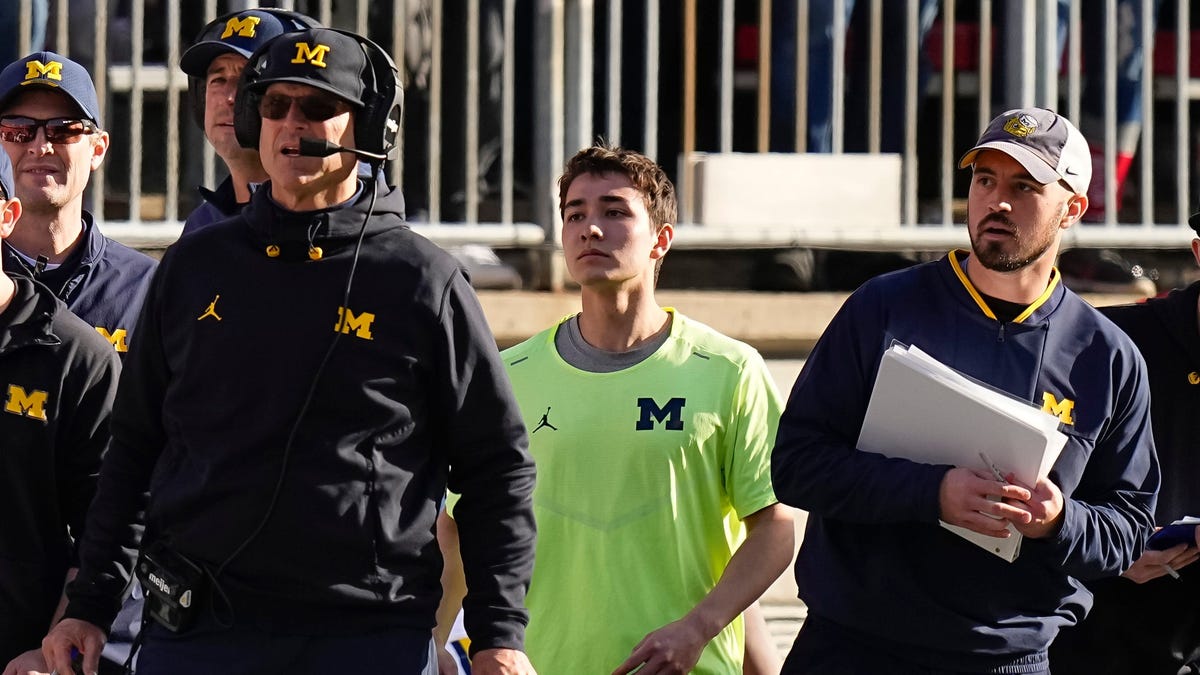 Michigan football scandals: Recruiting, Connor Stalions, Sherrone Moore suspension Michigan football scandals: Recruiting, Connor Stalions, Sherrone Moore suspension