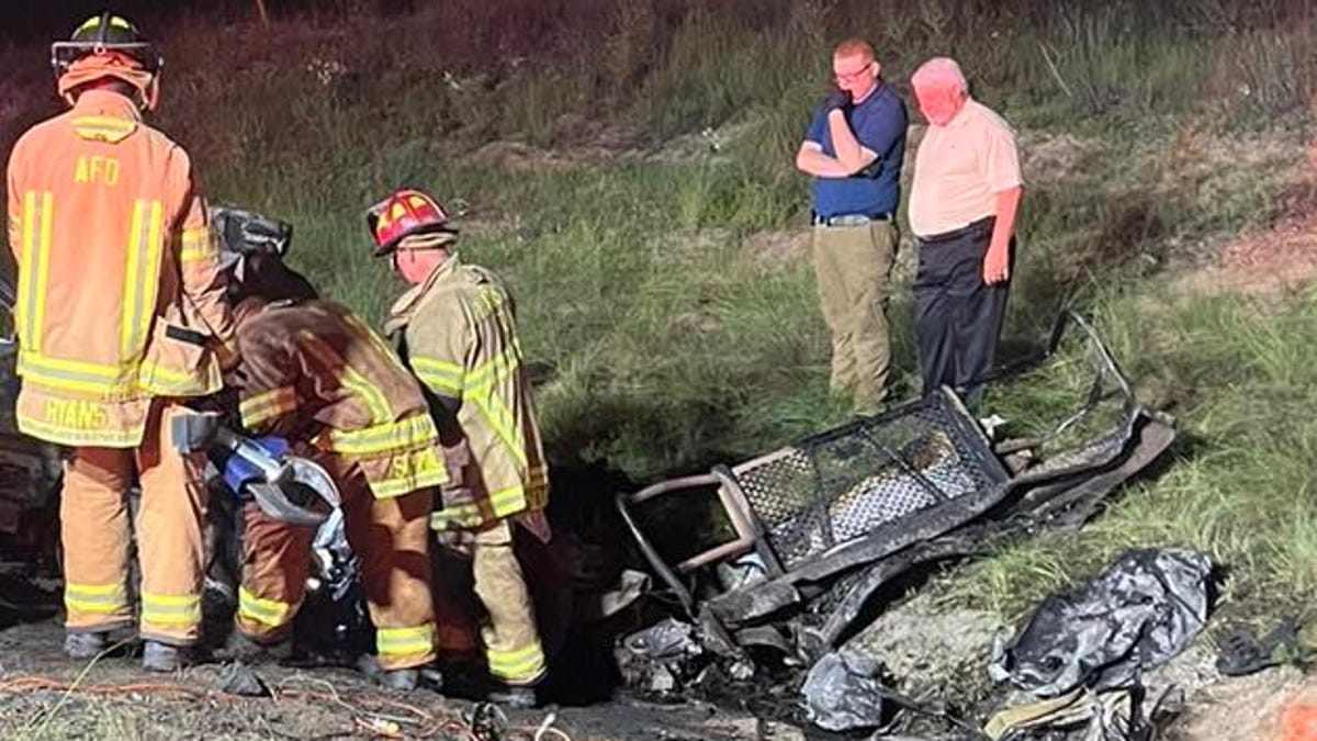 UPDATE: 3 die in crash outside Augusta after an attempted stop for speeding UPDATE: 3 die in crash outside Augusta after an attempted stop for speeding