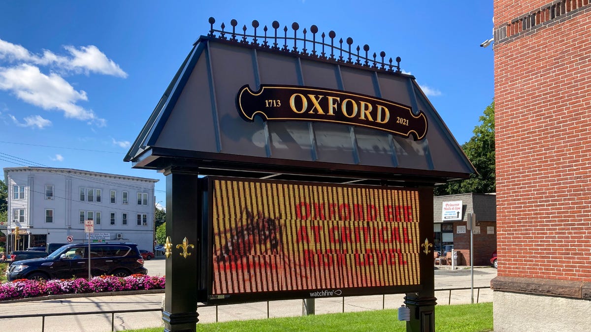 Massachusetts towns warn about rare, lethal mosquito-borne virus: ‘Take extra precautions’ Massachusetts towns warn about rare, lethal mosquito-borne virus: ‘Take extra precautions’