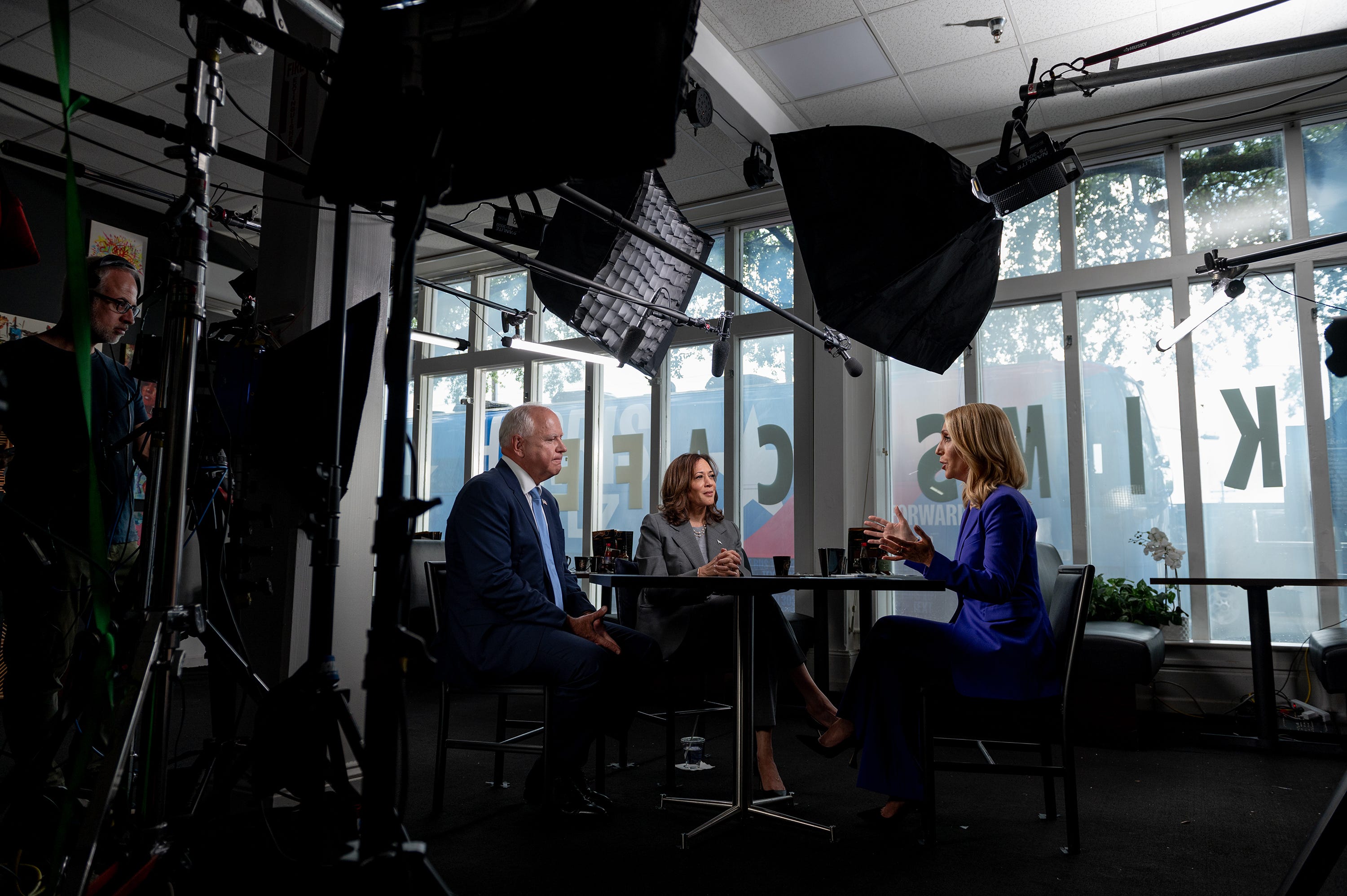 CNN's Dana Bash interviews Democratic presidential running mates Kamala Harris and Tim Walz at Kim's Cafe in Savannah, Ga., on Aug. 29, 2024.