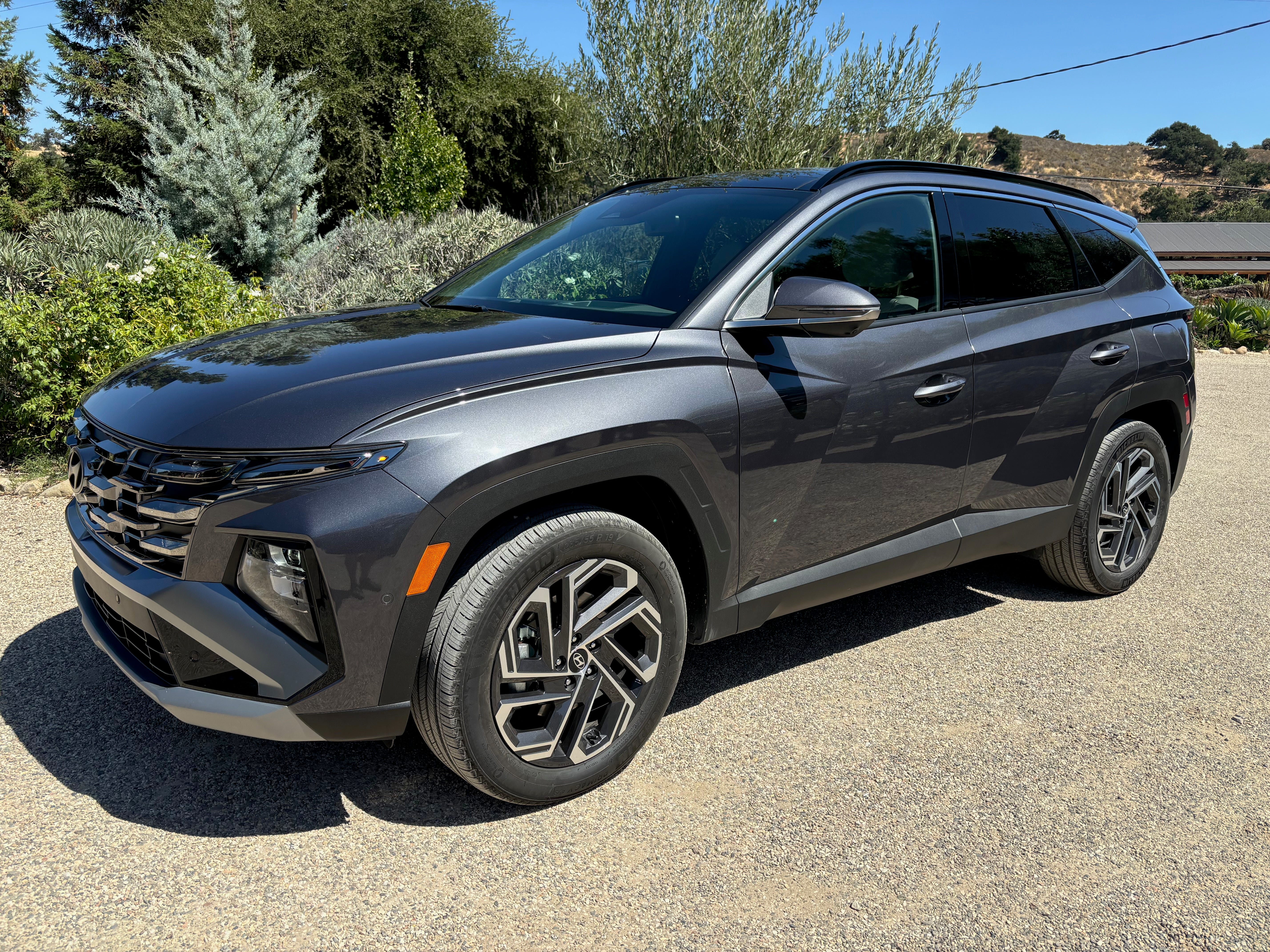 Prices for the dramatically styled 2025 Hyundai Tucson start at $28,355, excluding destination charges.