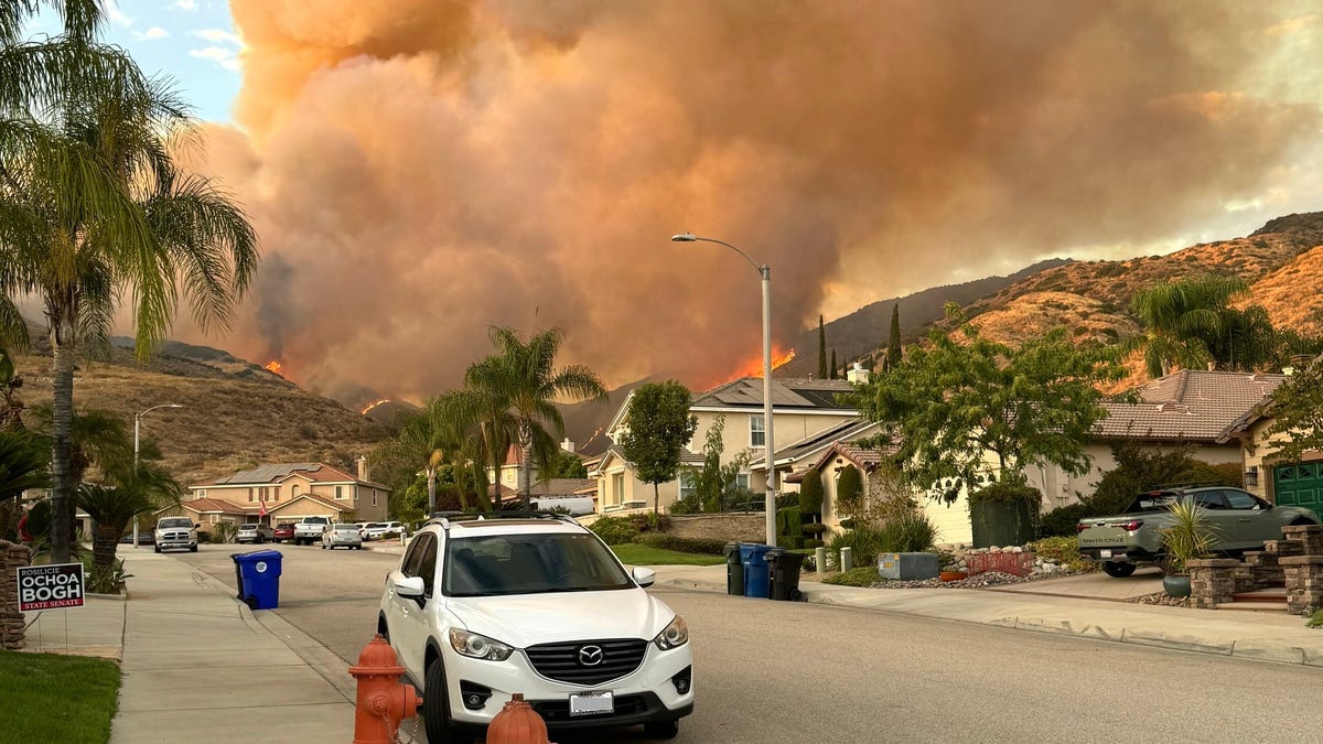 California’s Line Fire grows due to high temperatures, forces evacuations: See map California’s Line Fire grows due to high temperatures, forces evacuations: See map