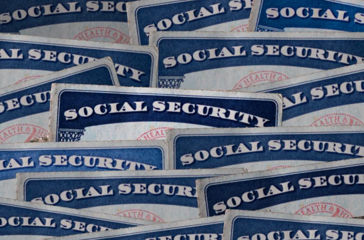 Understanding your Social Security benefits should be as clear as crystal.
