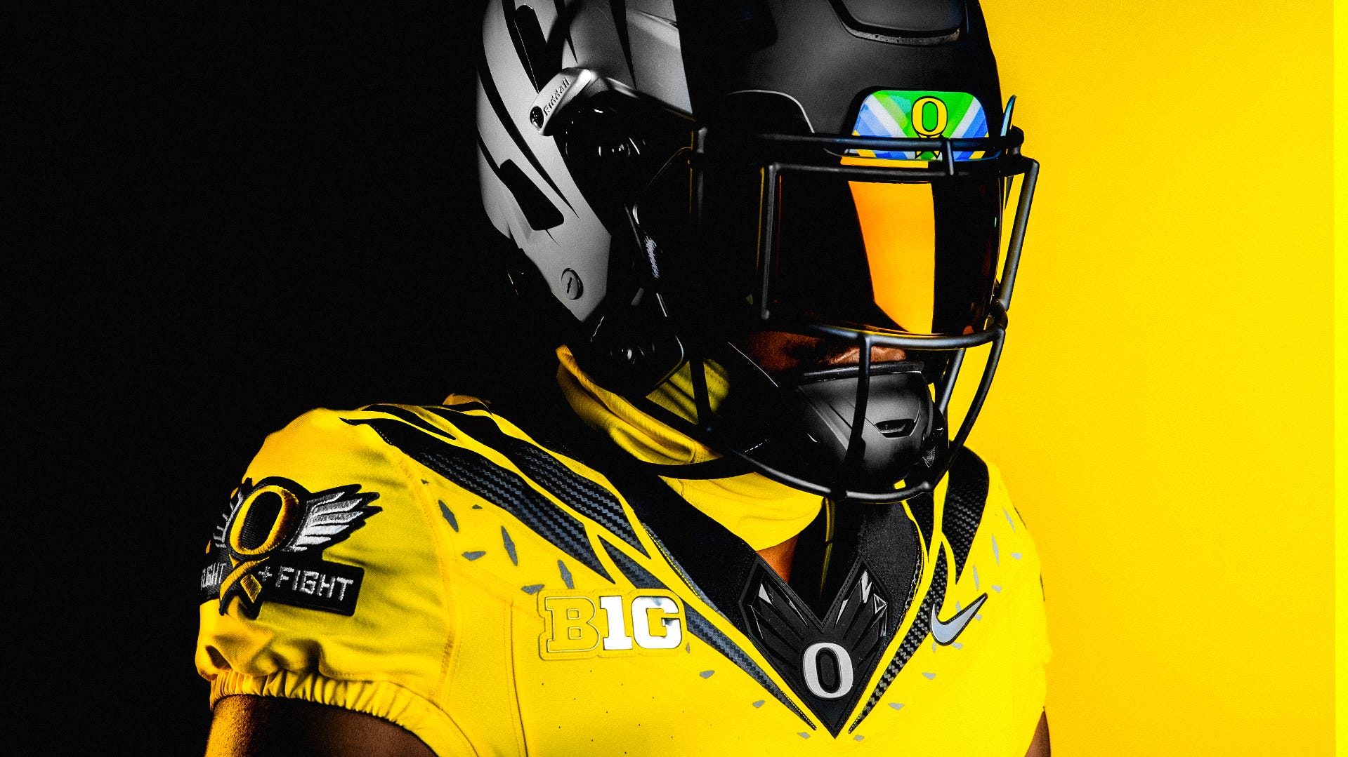 Oregon's Dan Lanning talks 'Heroes' uniforms to raise cancer awareness