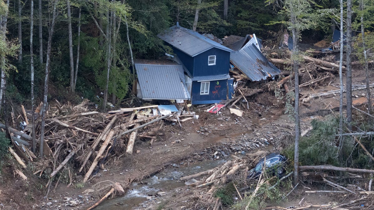 Tropical Storm Helene destroyed nearly 1,000 homes in NC, FEMA maps show Tropical Storm Helene destroyed nearly 1,000 homes in NC, FEMA maps show