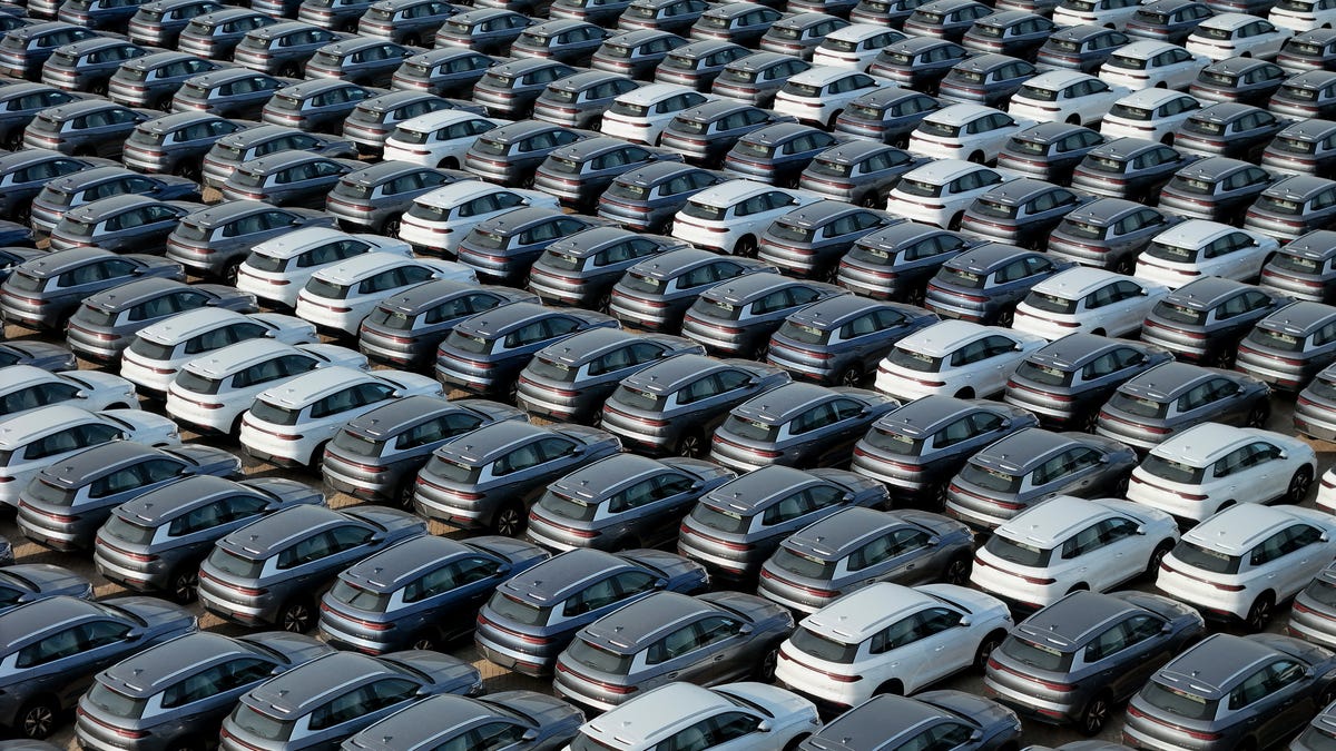 China’s BYD electric cars, not available in U.S., threaten automakers China’s BYD electric cars, not available in U.S., threaten automakers