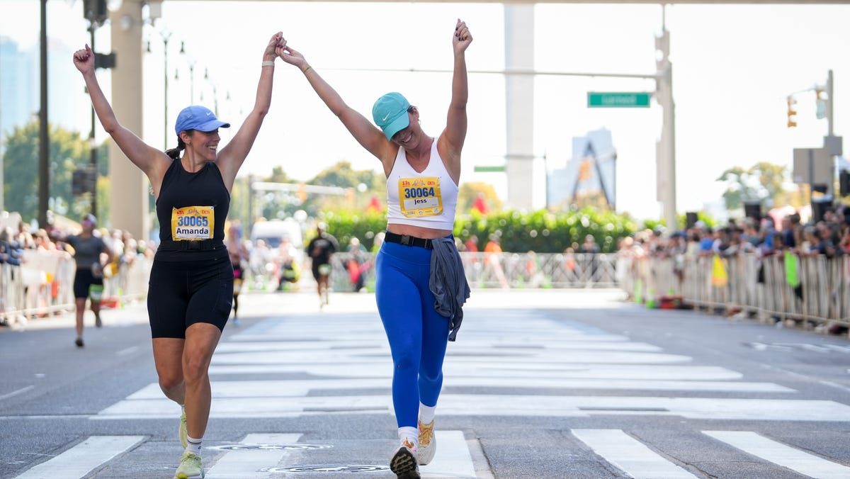 Detroit Free Press Marathon returns Oct. 17-19: Parking, road closures, tracking, more Detroit Free Press Marathon returns Oct. 17-19: Parking, road closures, tracking, more
