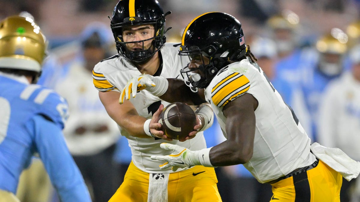 What channel is Iowa vs. Maryland football on today? Time, TV for Hawkeyes’ Week 13 game What channel is Iowa vs. Maryland football on today? Time, TV for Hawkeyes’ Week 13 game