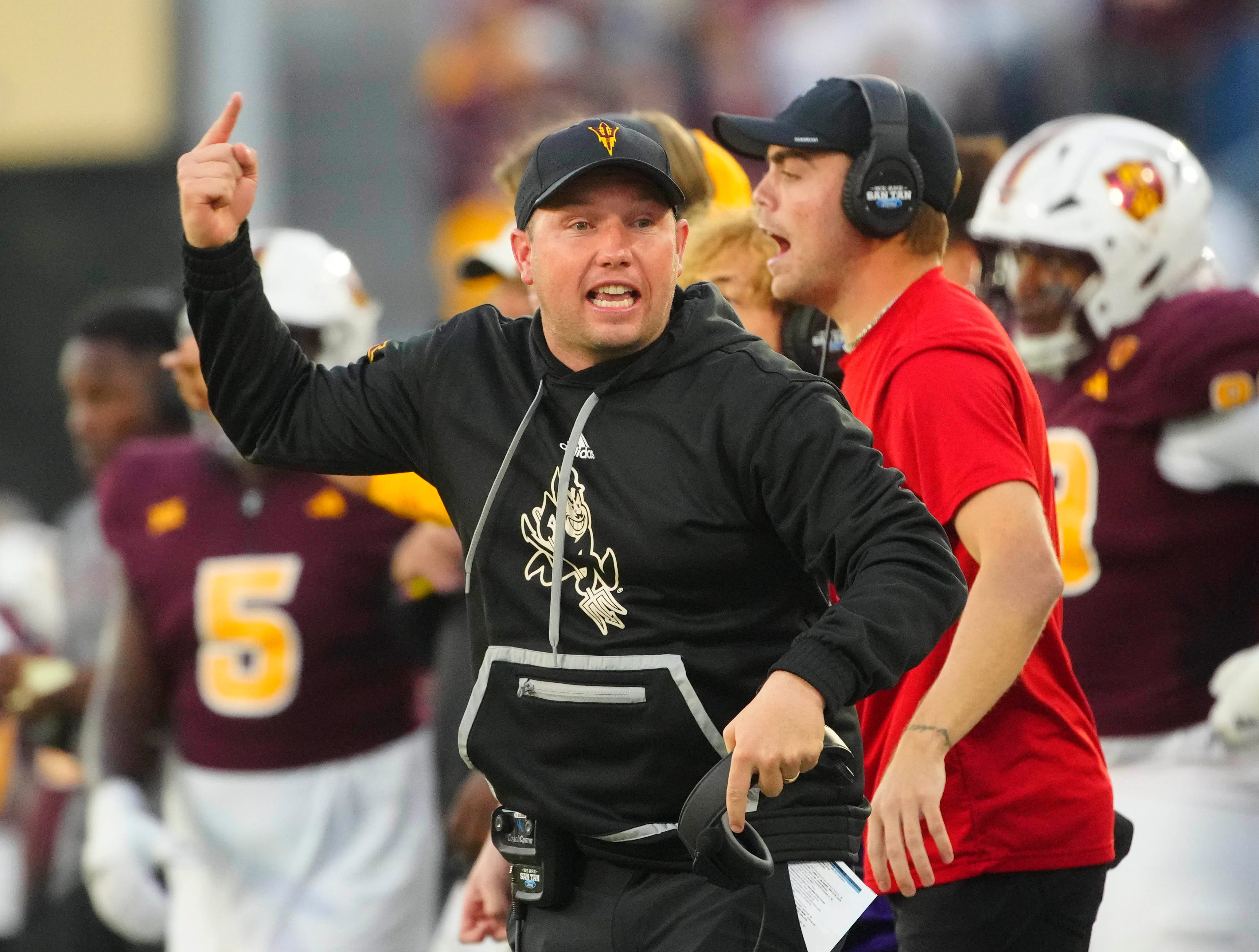 Arizona State coach Kenny Dillingham talks to an official during his team's game against Central Florida at Mountain America Stadium in Tempe on Nov. 9, 2024.
