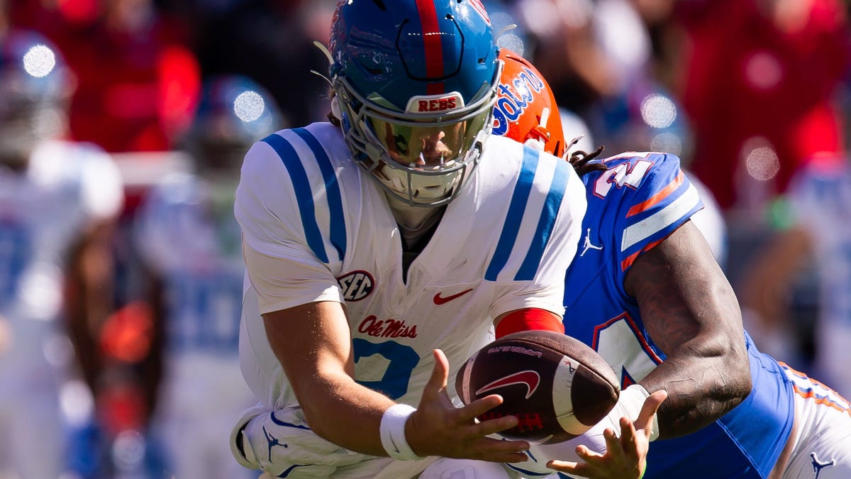 Mississippi blows opportunity at making the College Football Playoff with Florida loss Mississippi blows opportunity at making the College Football Playoff with Florida loss