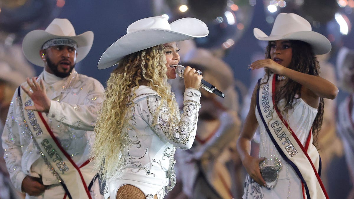 L.A. Concert: Live Updates L.A. Concert: Live Updates