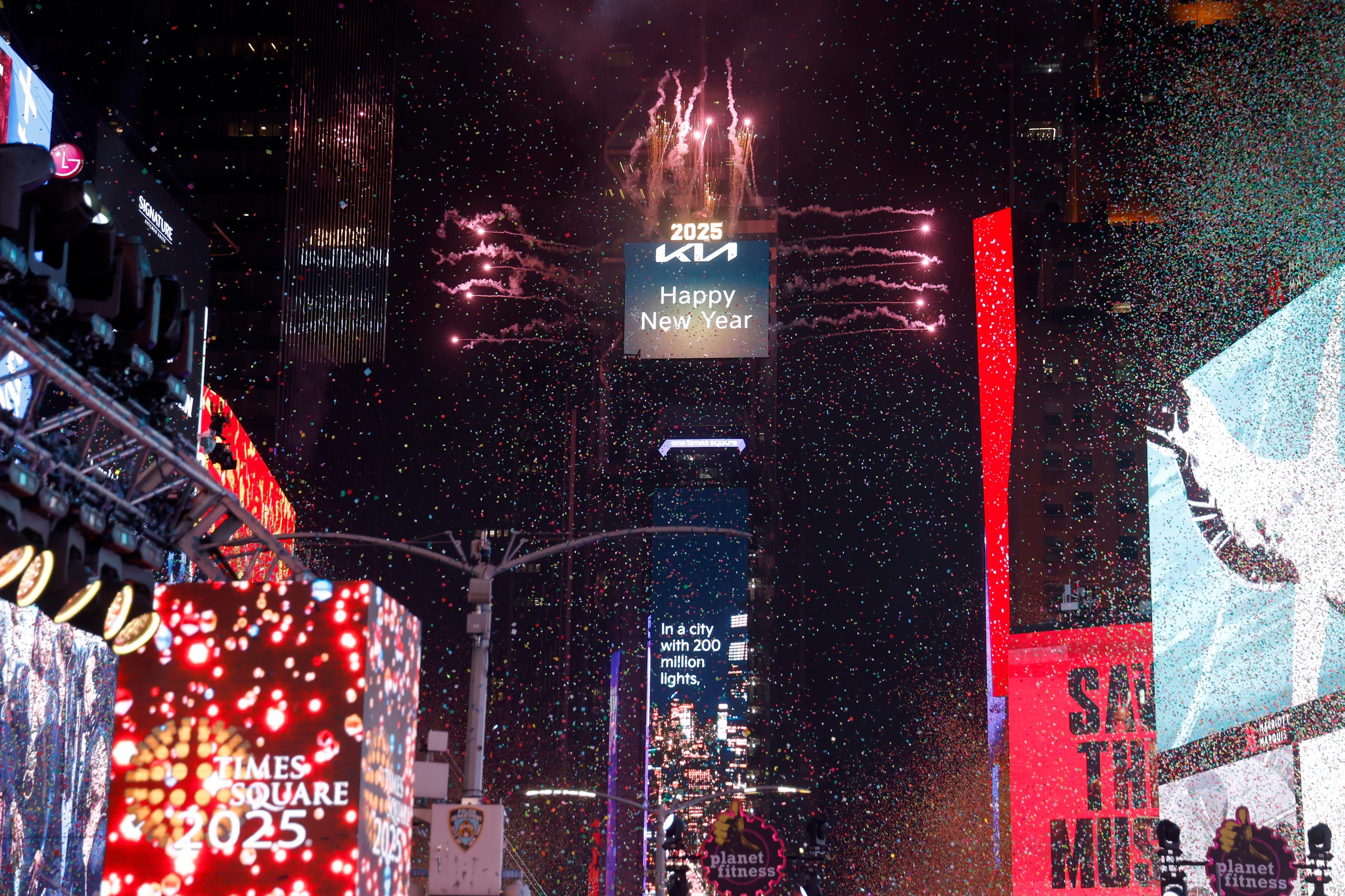 How to watch the New Year's Eve Times Square ball drop on TV, streaming