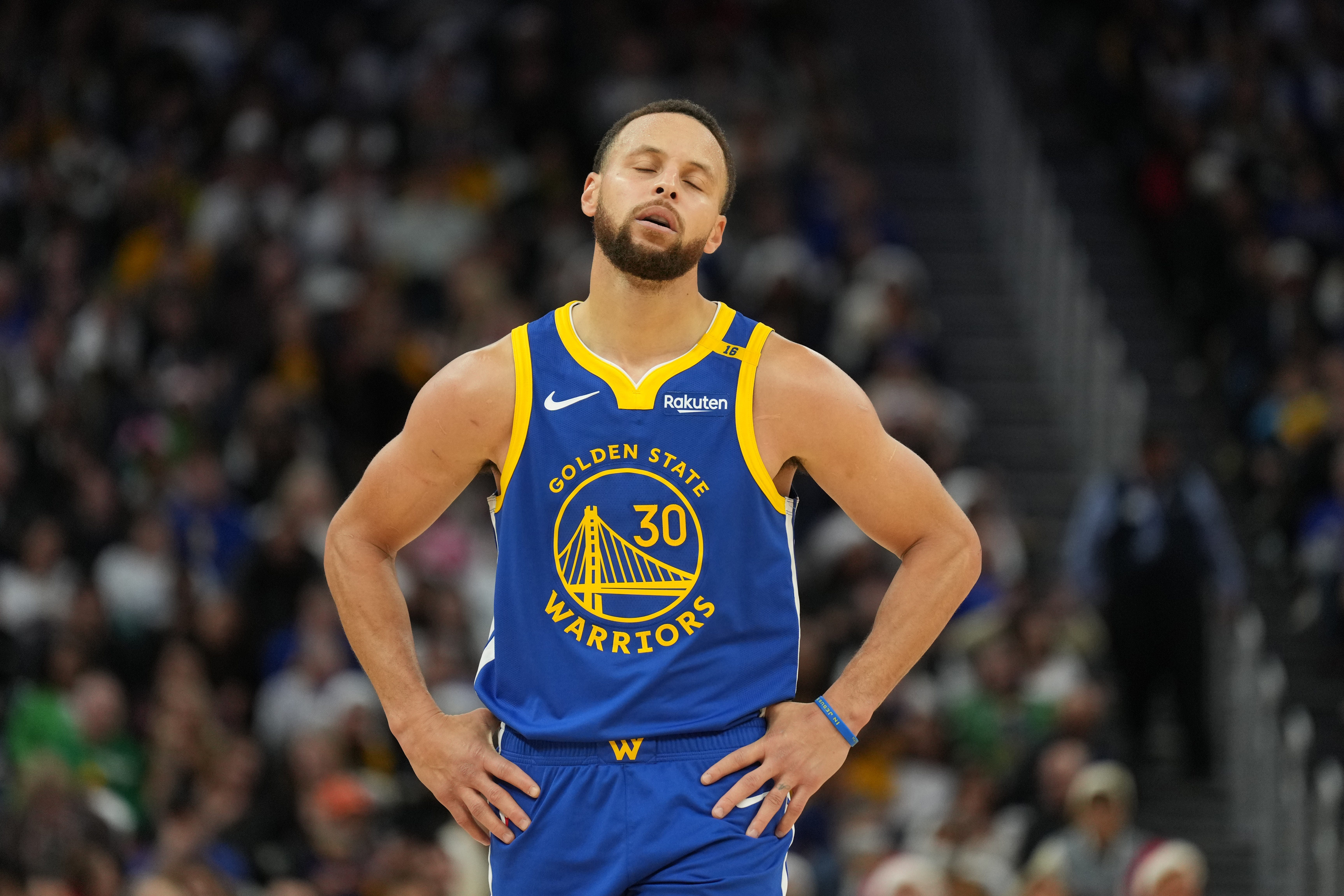 Warriors guard Stephen Curry reacts during the Christmas Day game against the Lakers.