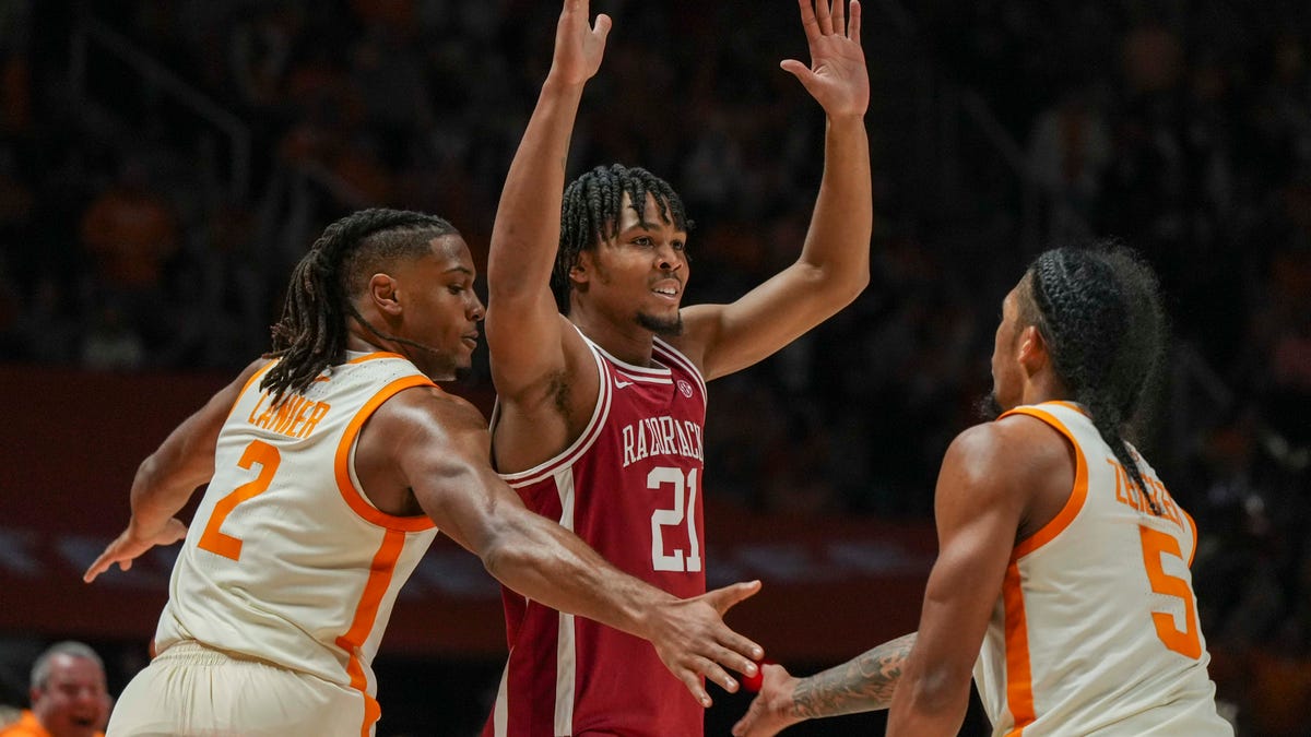 Shooting concerns reappear for Arkansas basketball after stinging loss to Tennessee Shooting concerns reappear for Arkansas basketball after stinging loss to Tennessee
