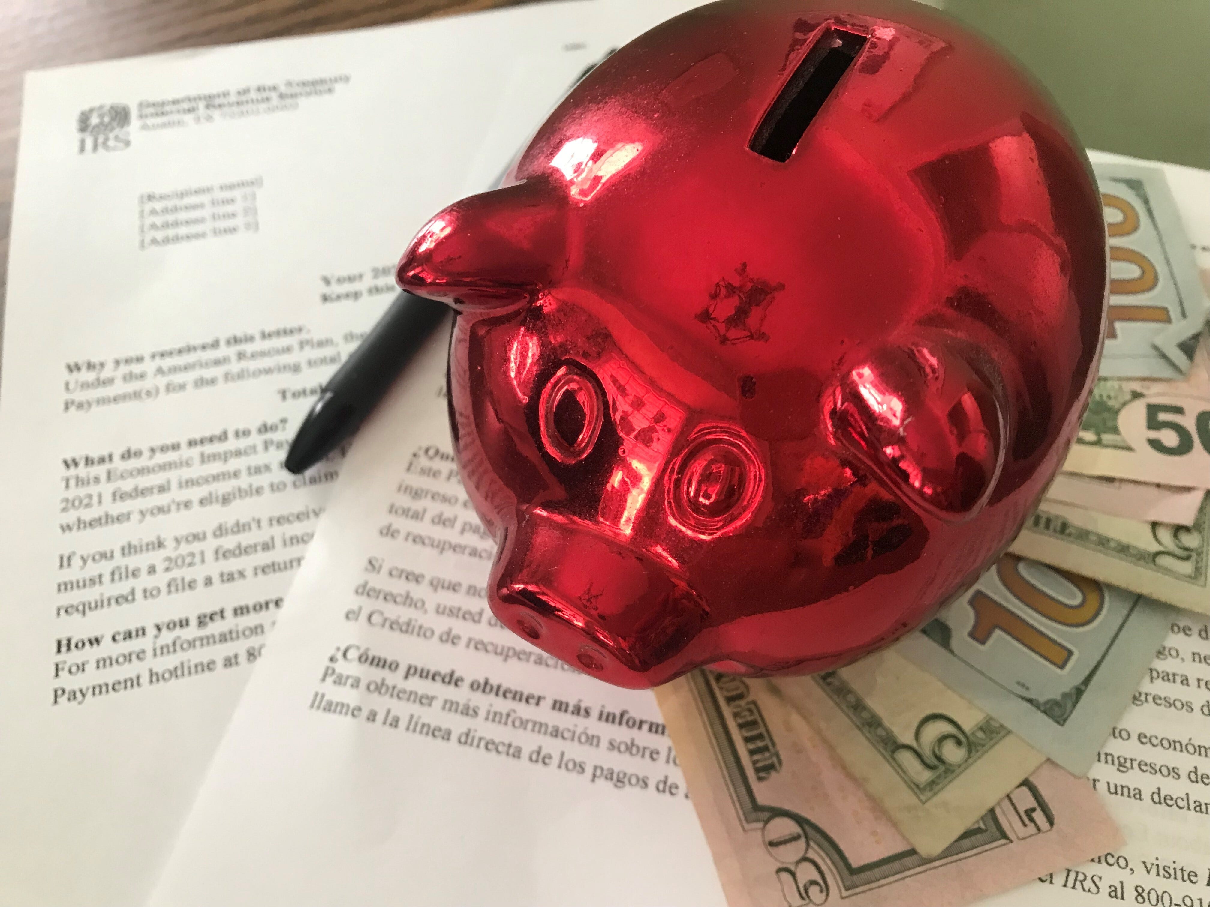 The IRS is sending stimulus payments to 1 million taxpayers who filed a 2021 return but wrongly didn't claim the recovery rebate credit.