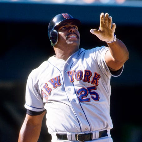 Bobby Bonilla spent parts of five seasons with the Mets.