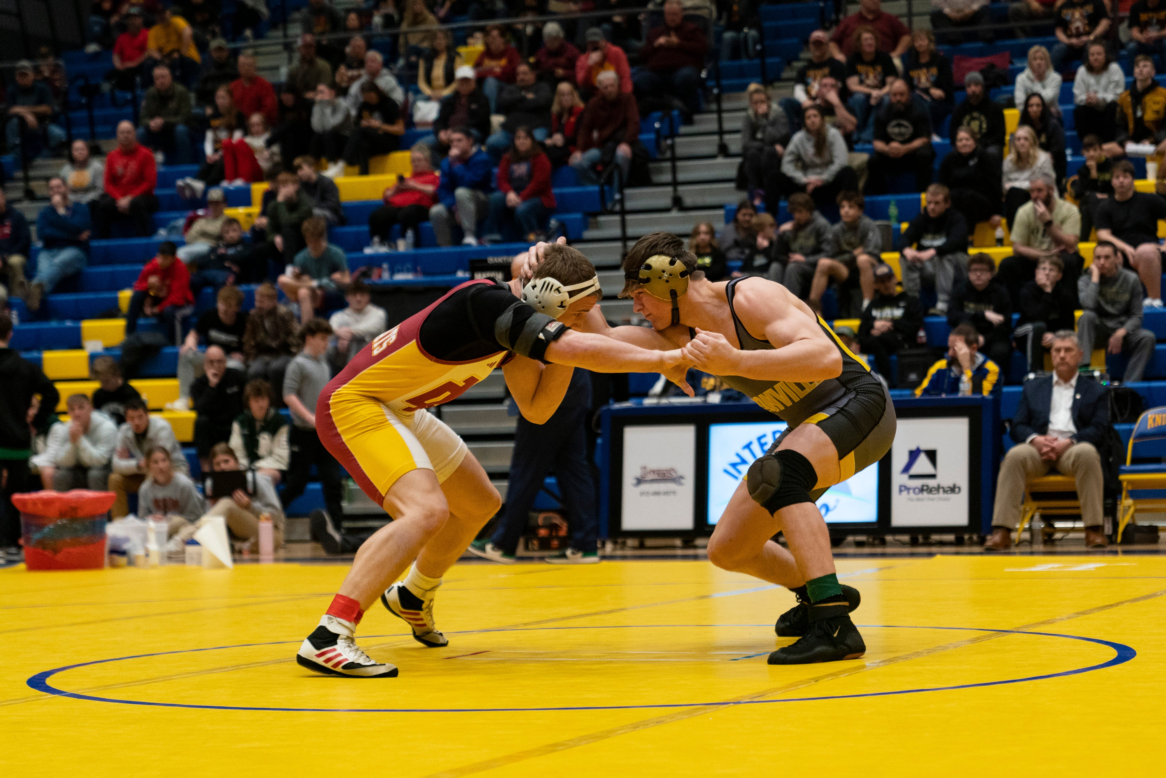 The 2025-26 high school wrestling season is already underway. Here are 60 athletes to watch across Southwestern Indiana.